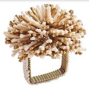 NWT KIM SEYBERT SUNBURST WHITE & GOLD NAPKIN RINGS SET OF 2